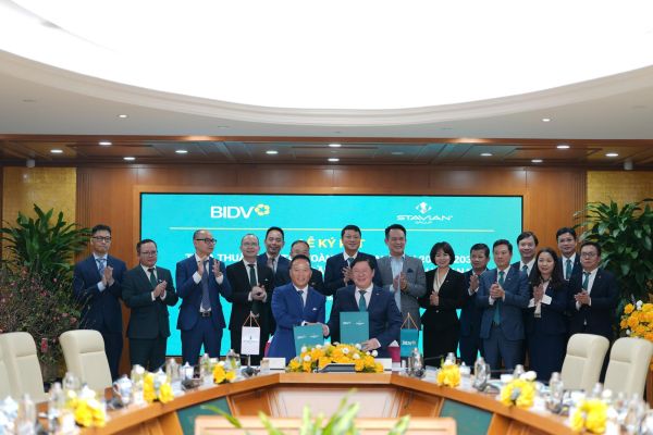 Stavian Group and Bank for Investment and Development of Vietnam (BIDV) sign Comprehensive Cooperation Agreement, promoting strategic partnership and sustainable development
