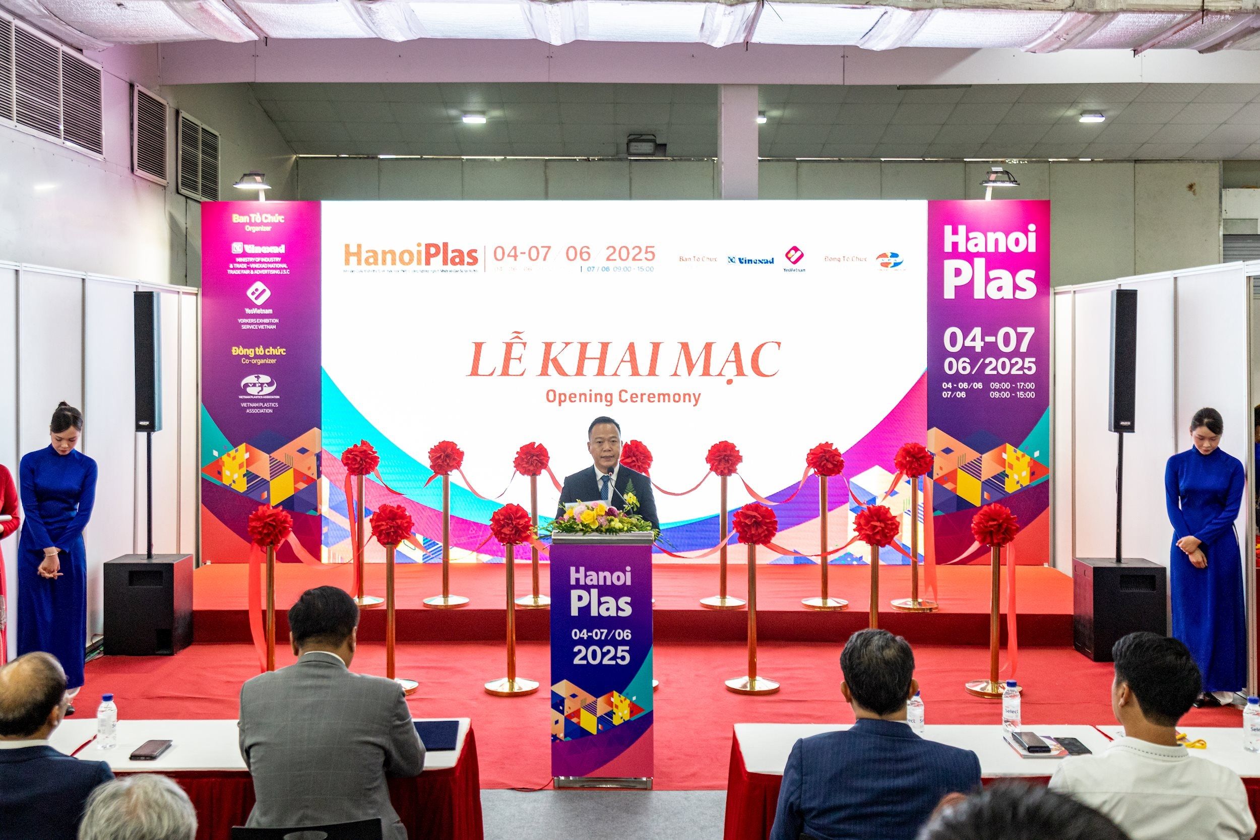 Mr. Tony Dinh – Chairman of Vietnam Plastics Association, Chairman of Stavian
Group attended and delivered speech at the Opening Ceremony of Hanoiplas 2025