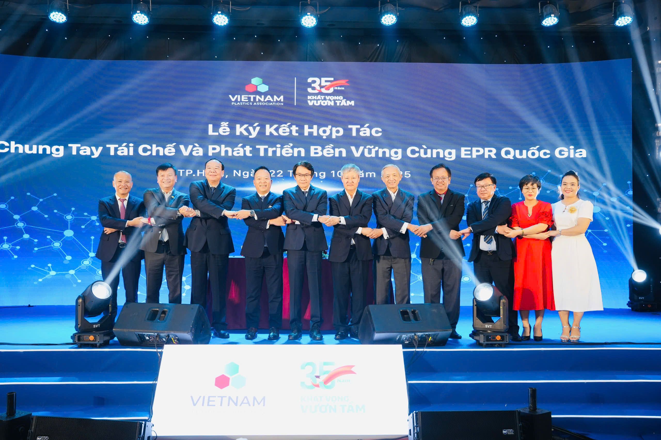 Enhancing Plastic Recycling Rates Through Technological Innovation