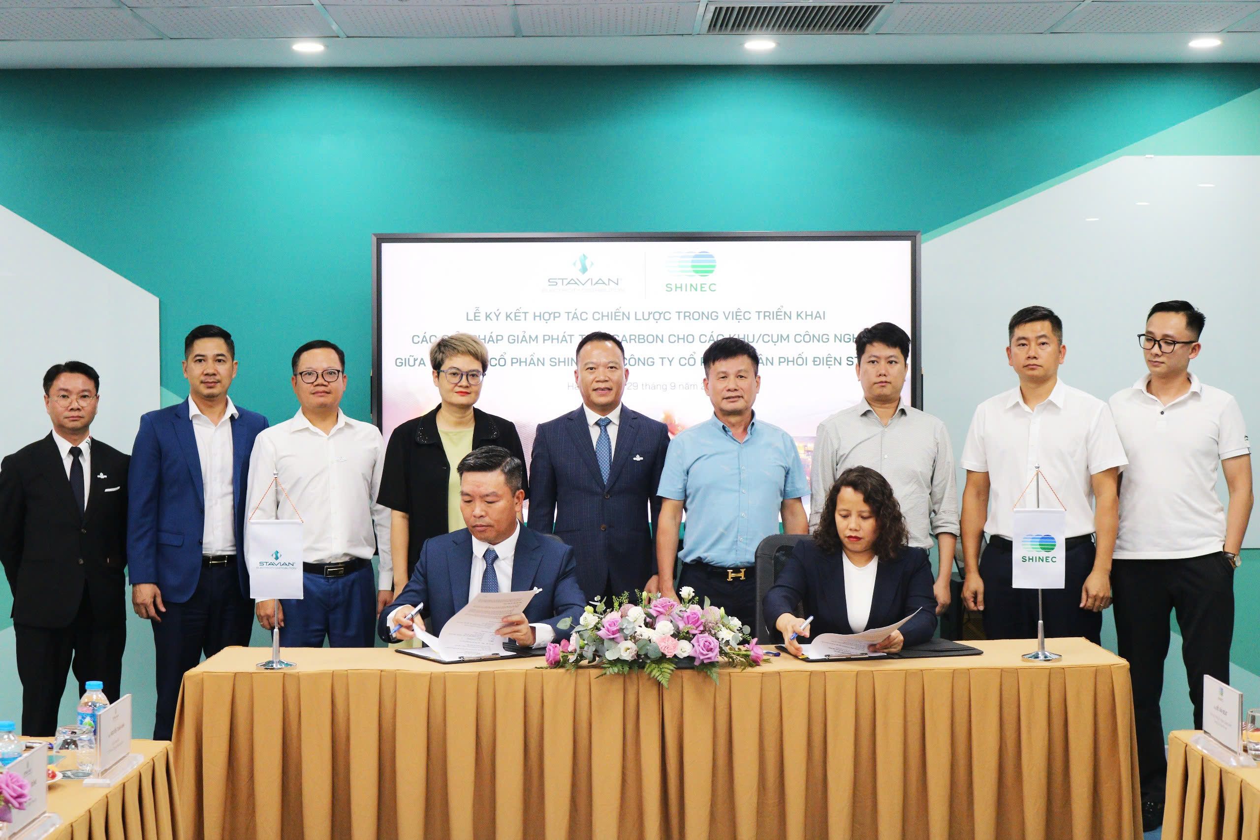 Stavian ED và Shinec Ký kết thỏa thuận hợp tác chiến lược trong việc triển khaicác giải pháp giảm phát thải carbon cho các Khu/Cụm Công nghiệp