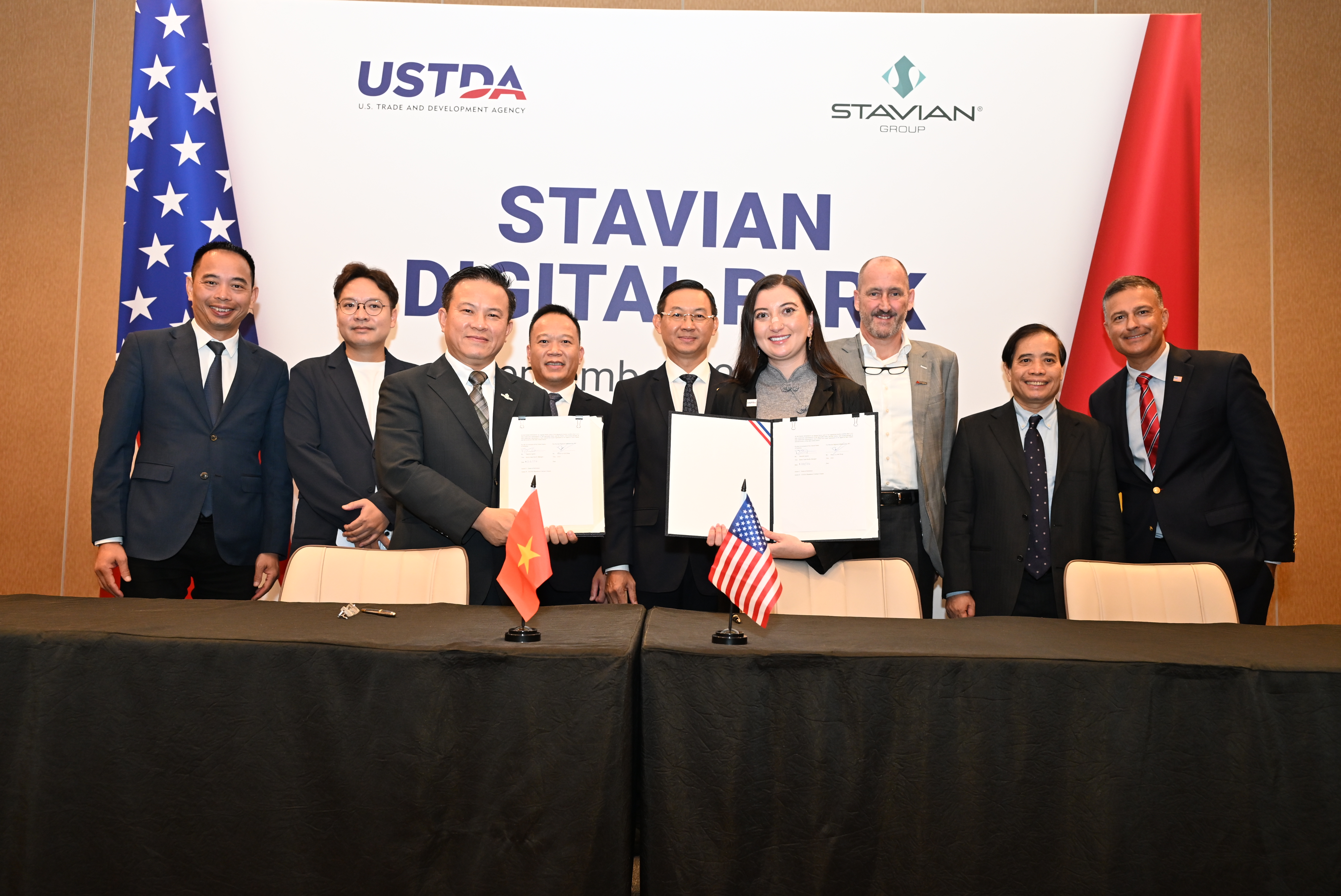 Stavian High Tech Infrastructure triển khai nghiên cứu khả thi dự án Stavian Digital Park với Cushman & Wakefield
