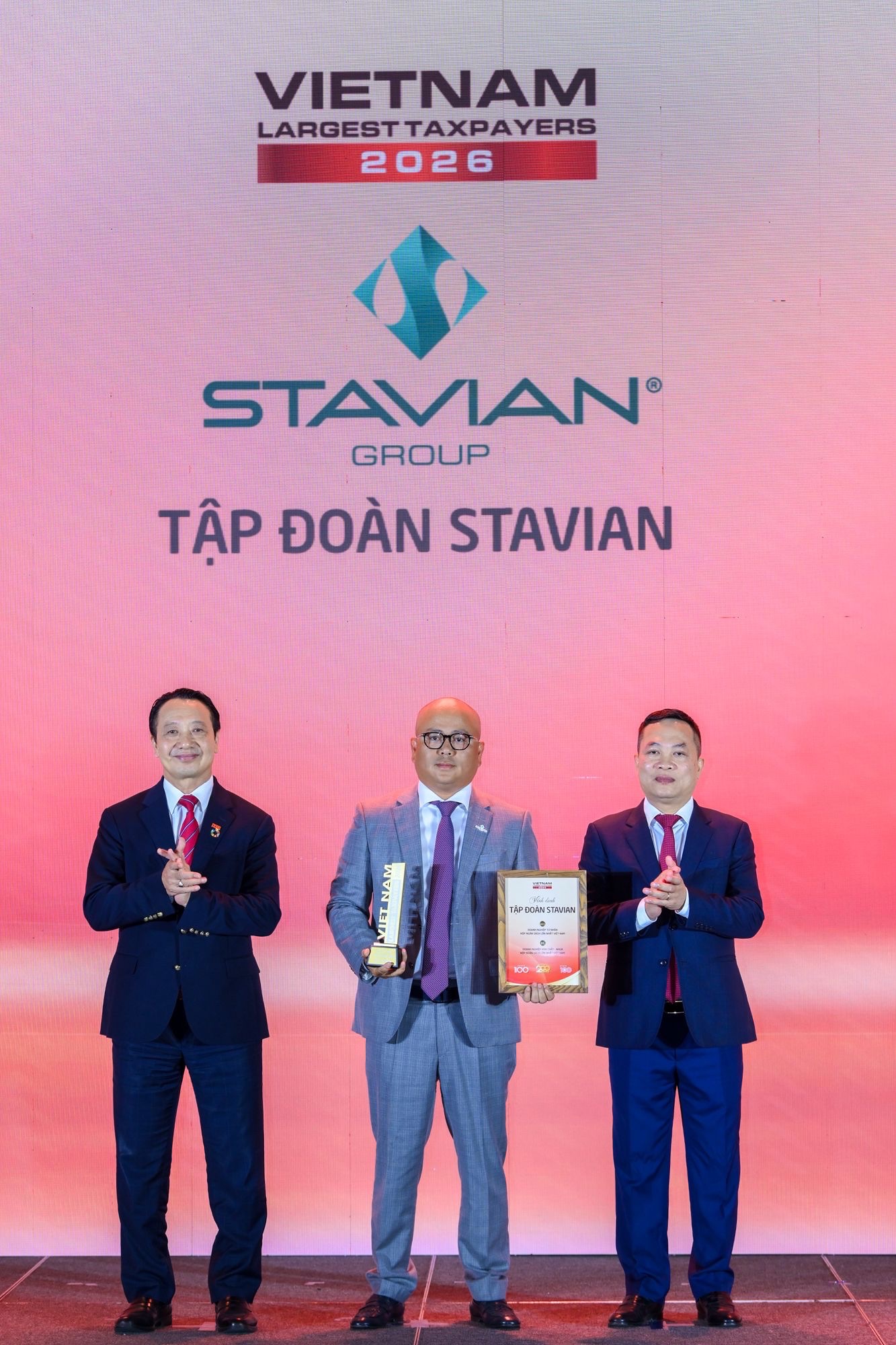 Vntax200 Stavian 1
